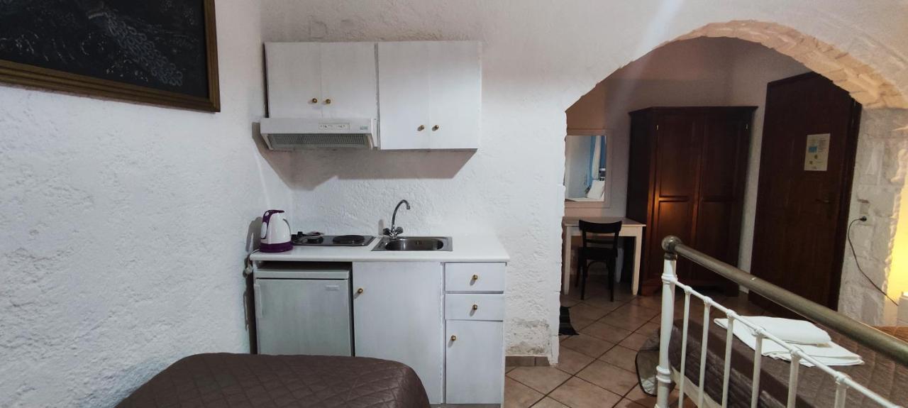 Hotel Keramos Zarós Esterno foto