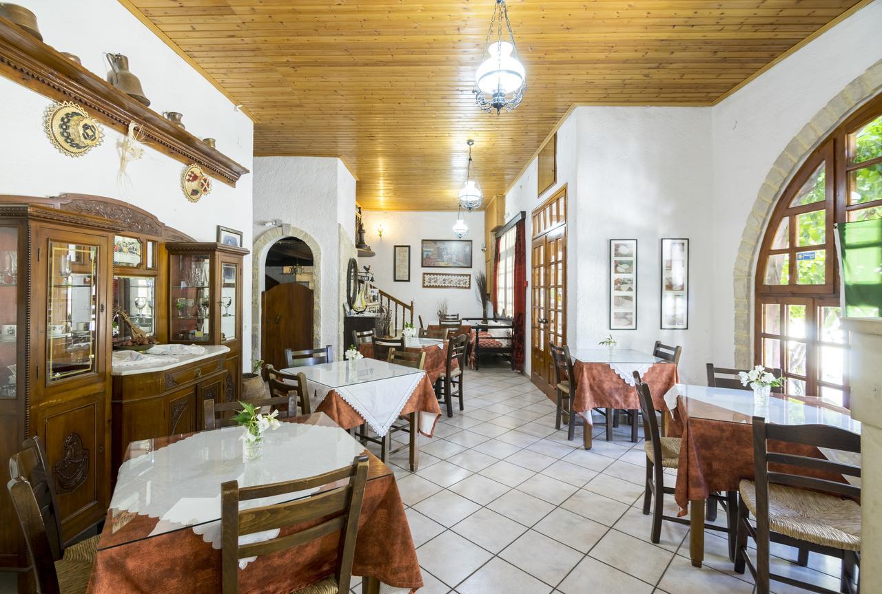 Hotel Keramos Zarós Esterno foto
