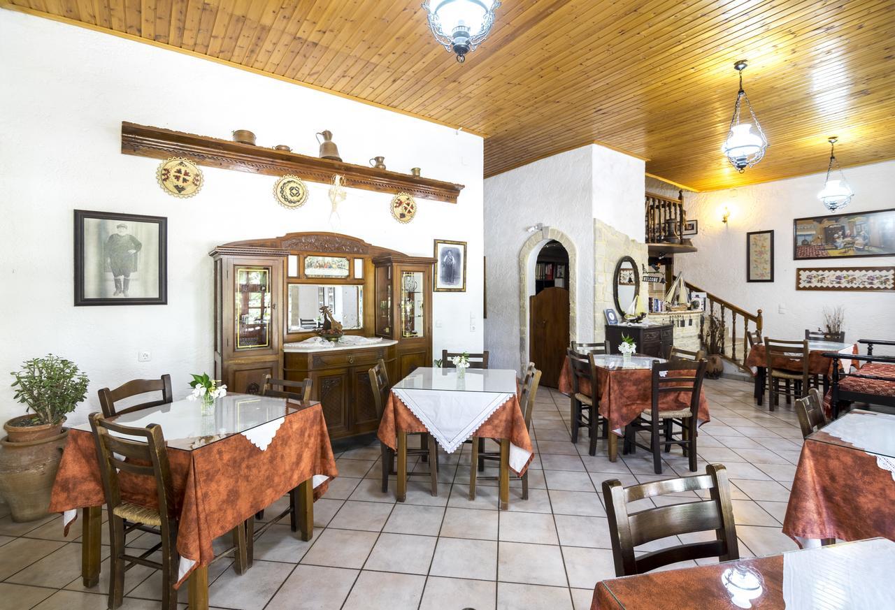 Hotel Keramos Zarós Esterno foto